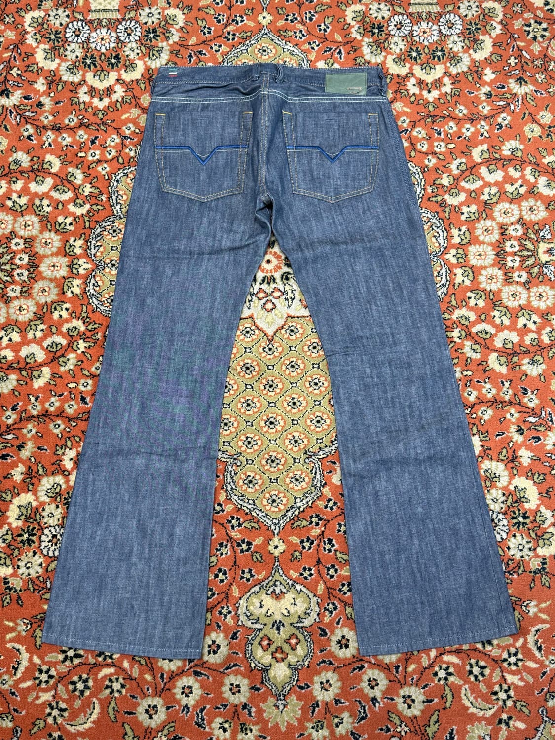 디젤 자탄 생지 부츠컷 플레어진 데님팬츠 31x32 상품이미지2