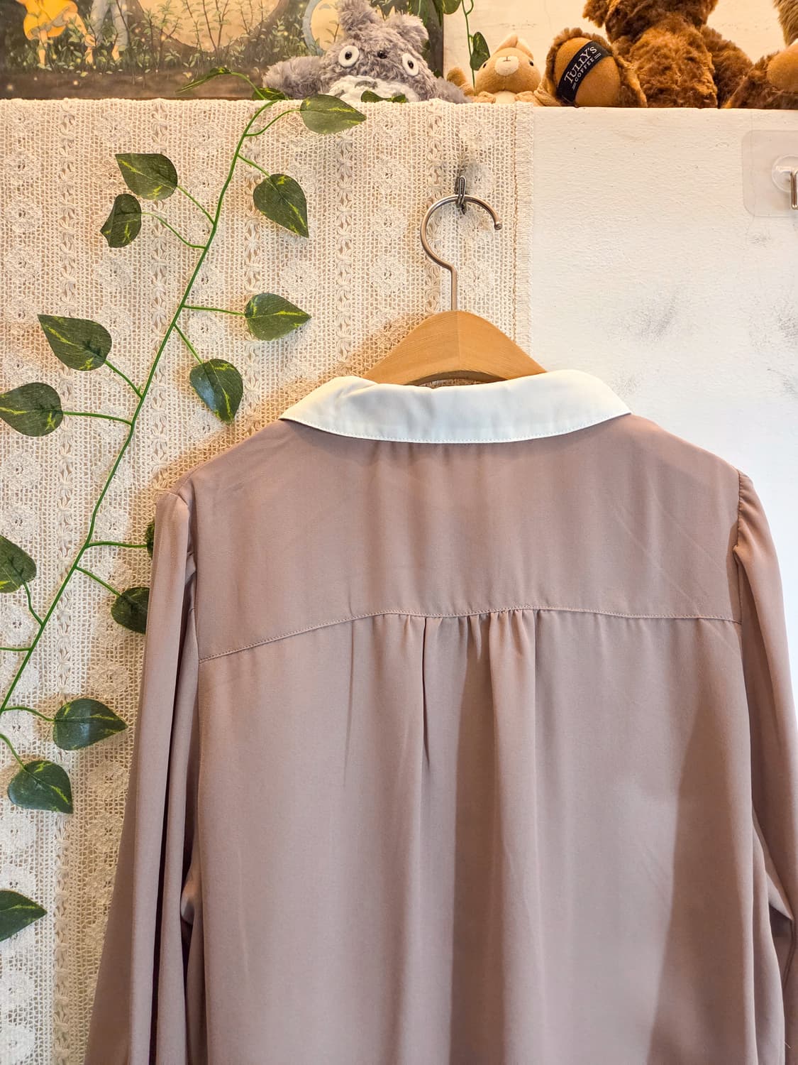 꽃자수 카라 블라우스 상품이미지5