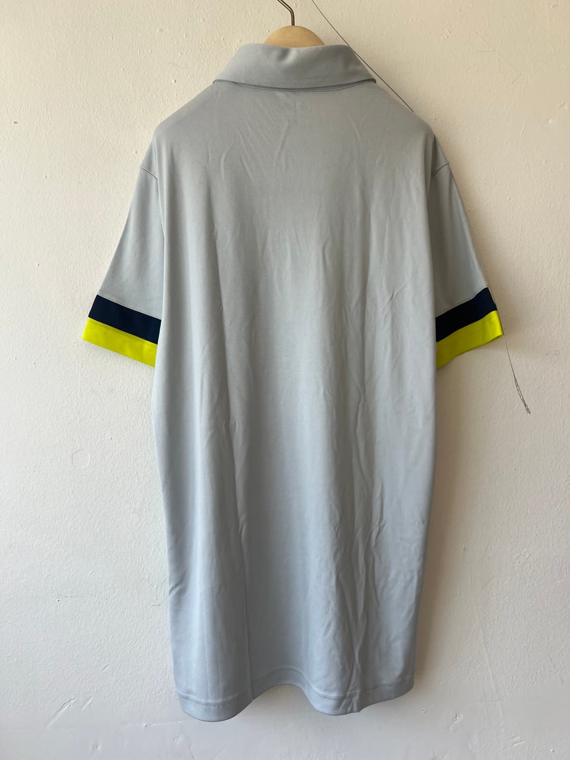 아디다스 남성 그레이 기능성 카라반팔티셔츠 상품이미지3