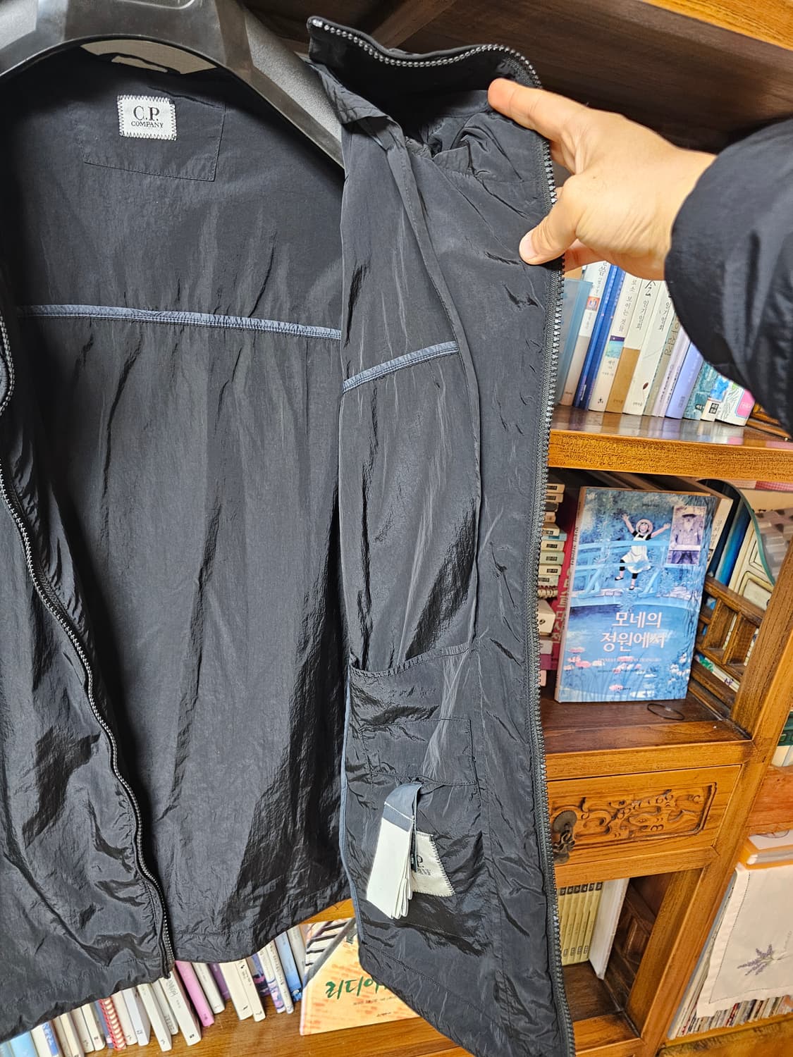 유행없이 입는 씨피 CP컴퍼니 고글 후드 자켓 100 나일론 상품이미지5