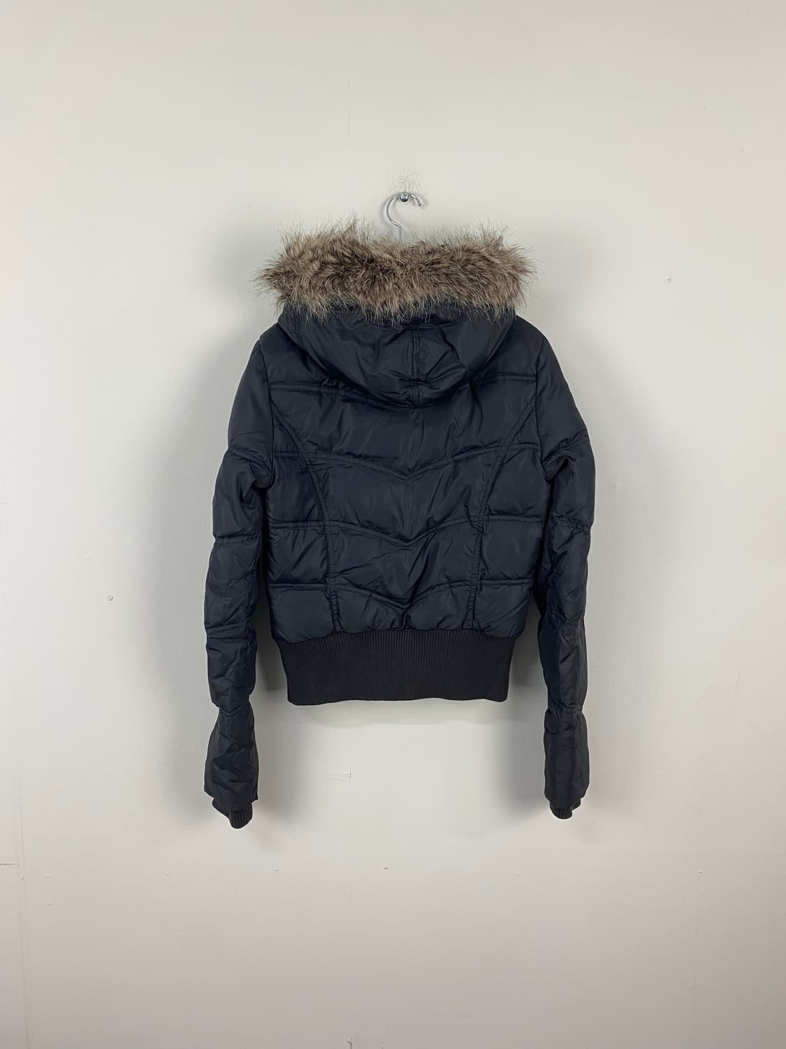 타미힐피거 크롭 다운 패딩 푸퍼자켓 S 상품이미지2