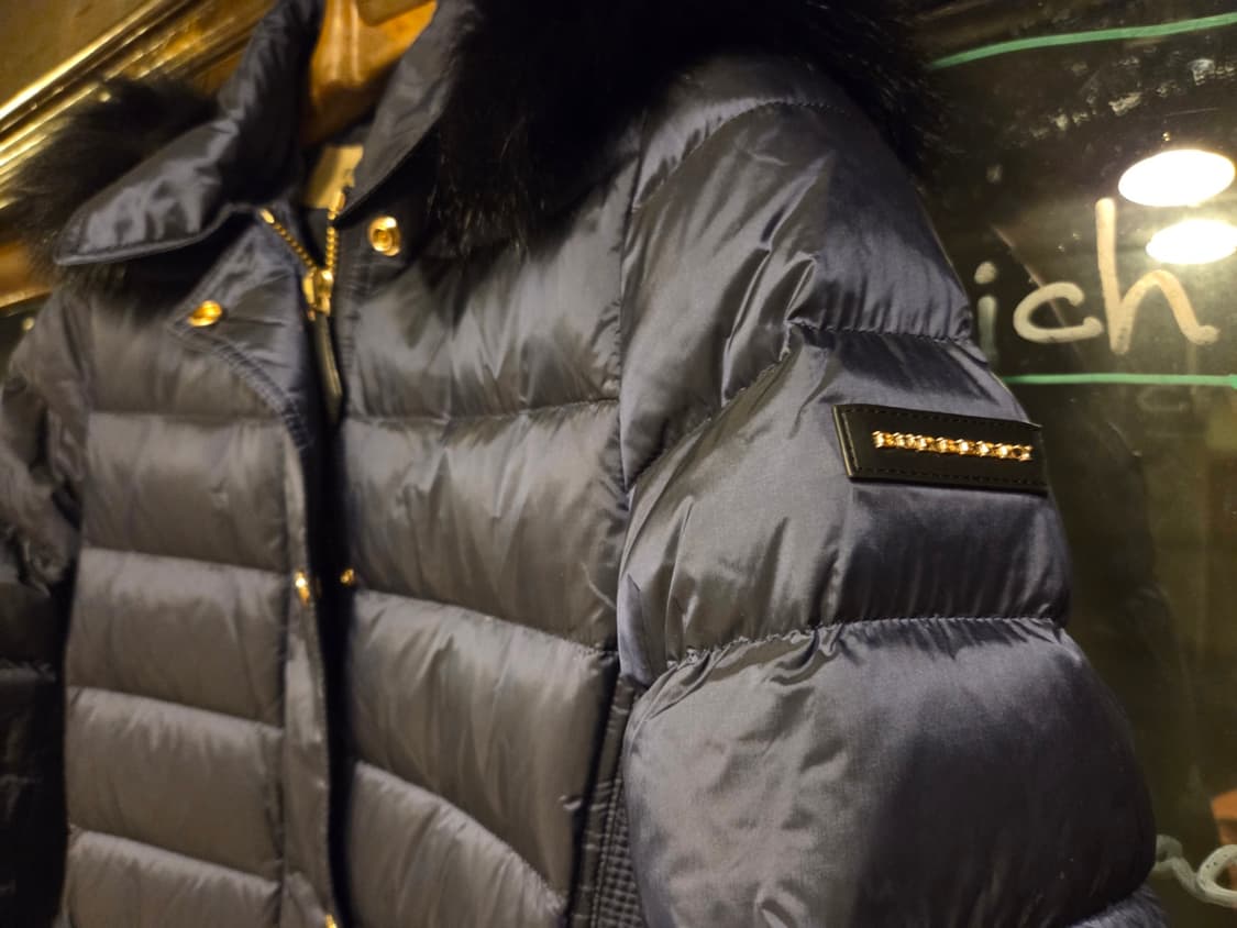 버버리 구스다운코트 상품이미지8