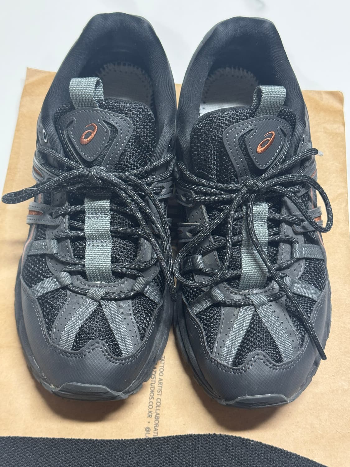 아식스 젤소노마 15-50 블랙 러스티브라운 240 상품이미지4