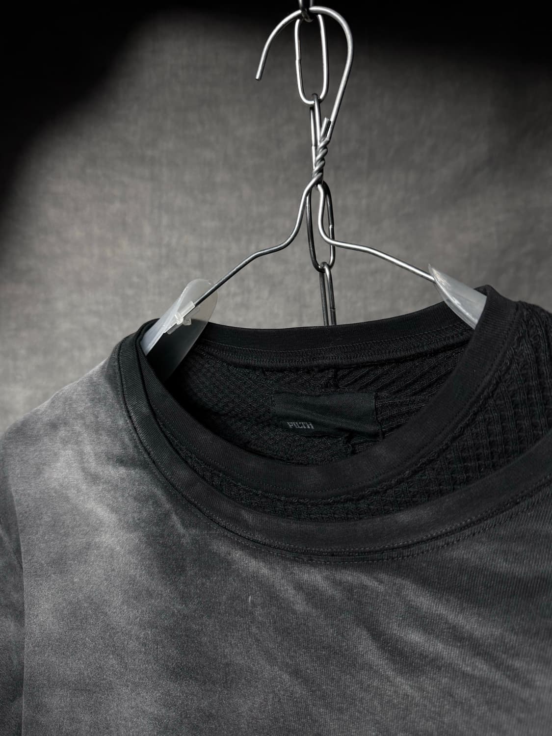 Filth Distressed Layered Long Sleeve  상품이미지5