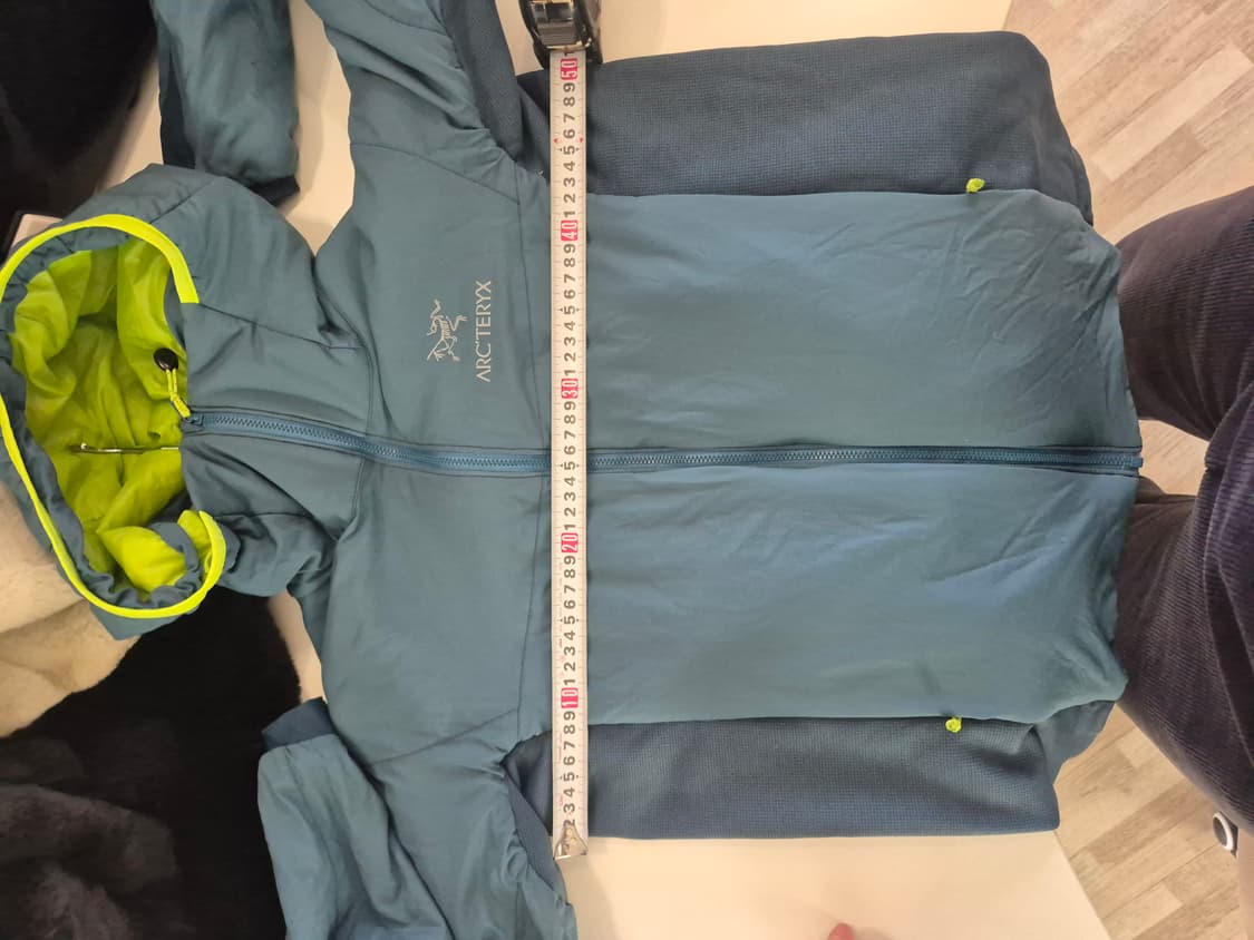 아크테릭스 Atom LT 후디 95~100 판매합니다 상품이미지8