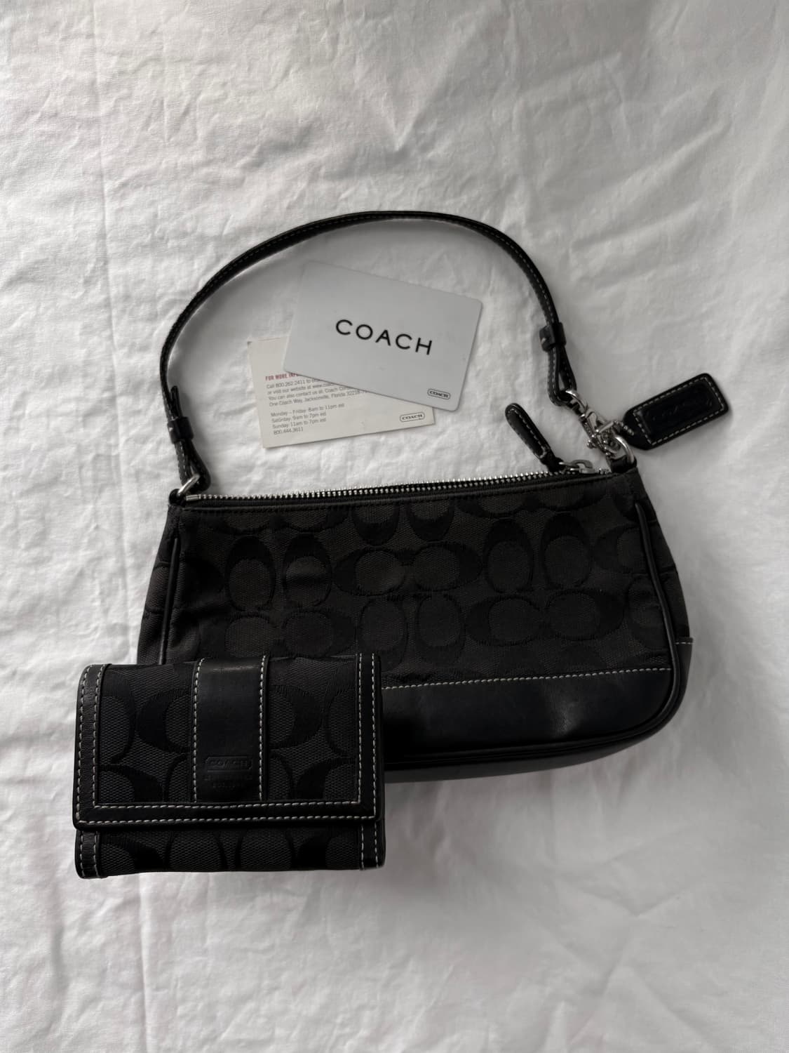 Coach black mini hand bag 상품이미지1