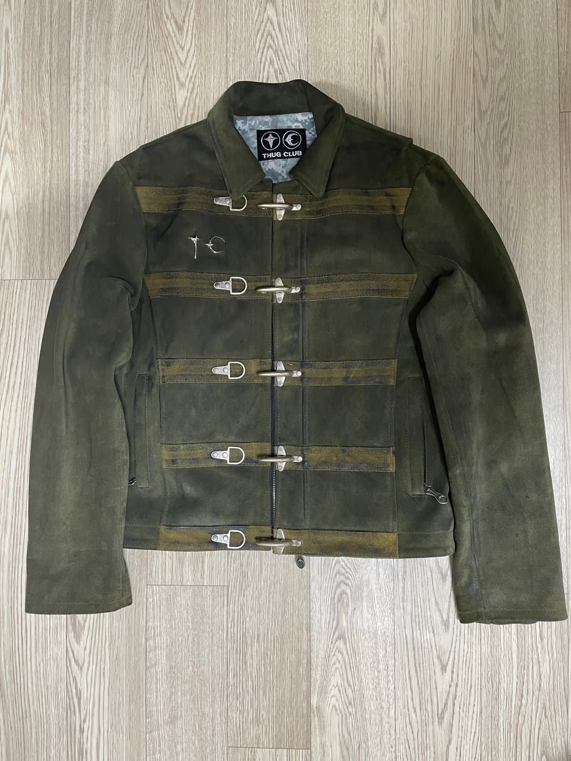 떠그클럽 자켓 판매합니다 상품이미지1