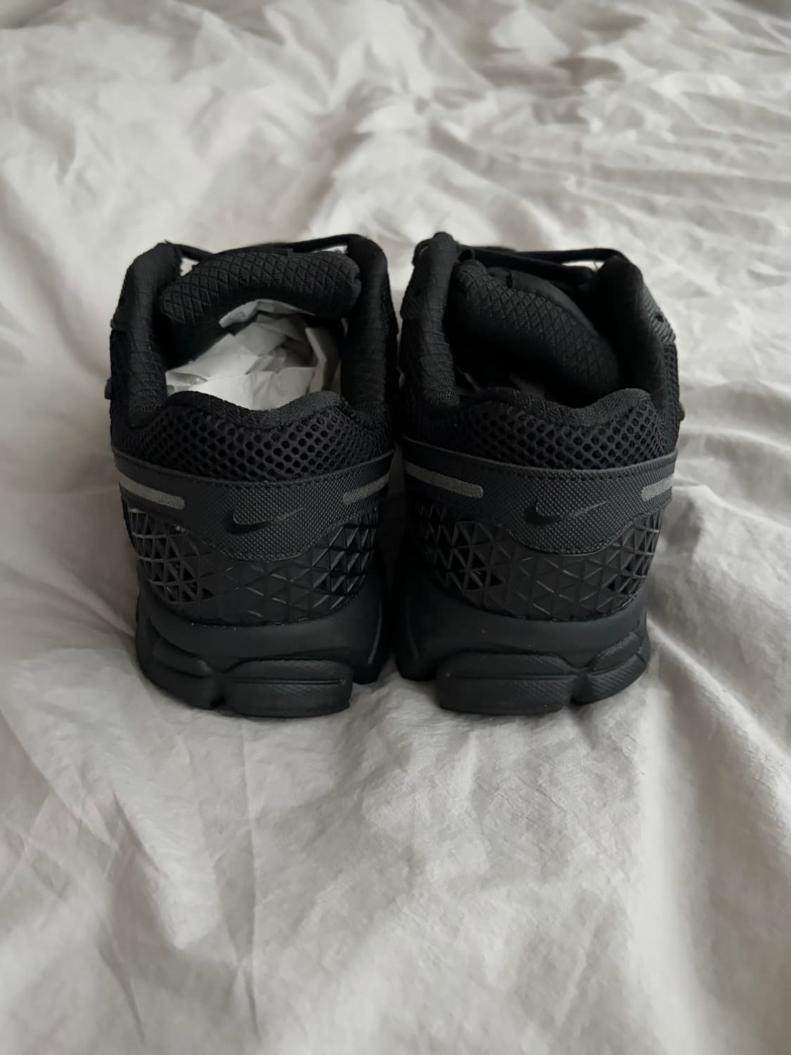 나이키 / 줌보메로5 블랙 / 255 상품이미지5