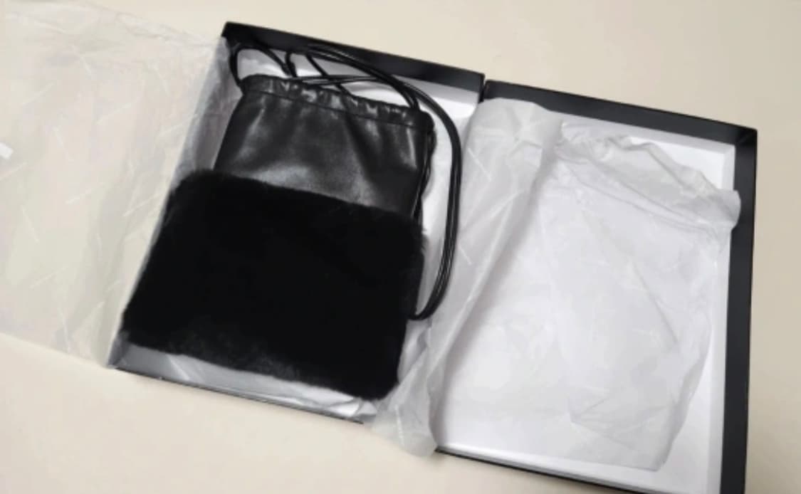 알렉산더왕 리얼 래빗퍼 레더 미니백, 복조리백 상품이미지2