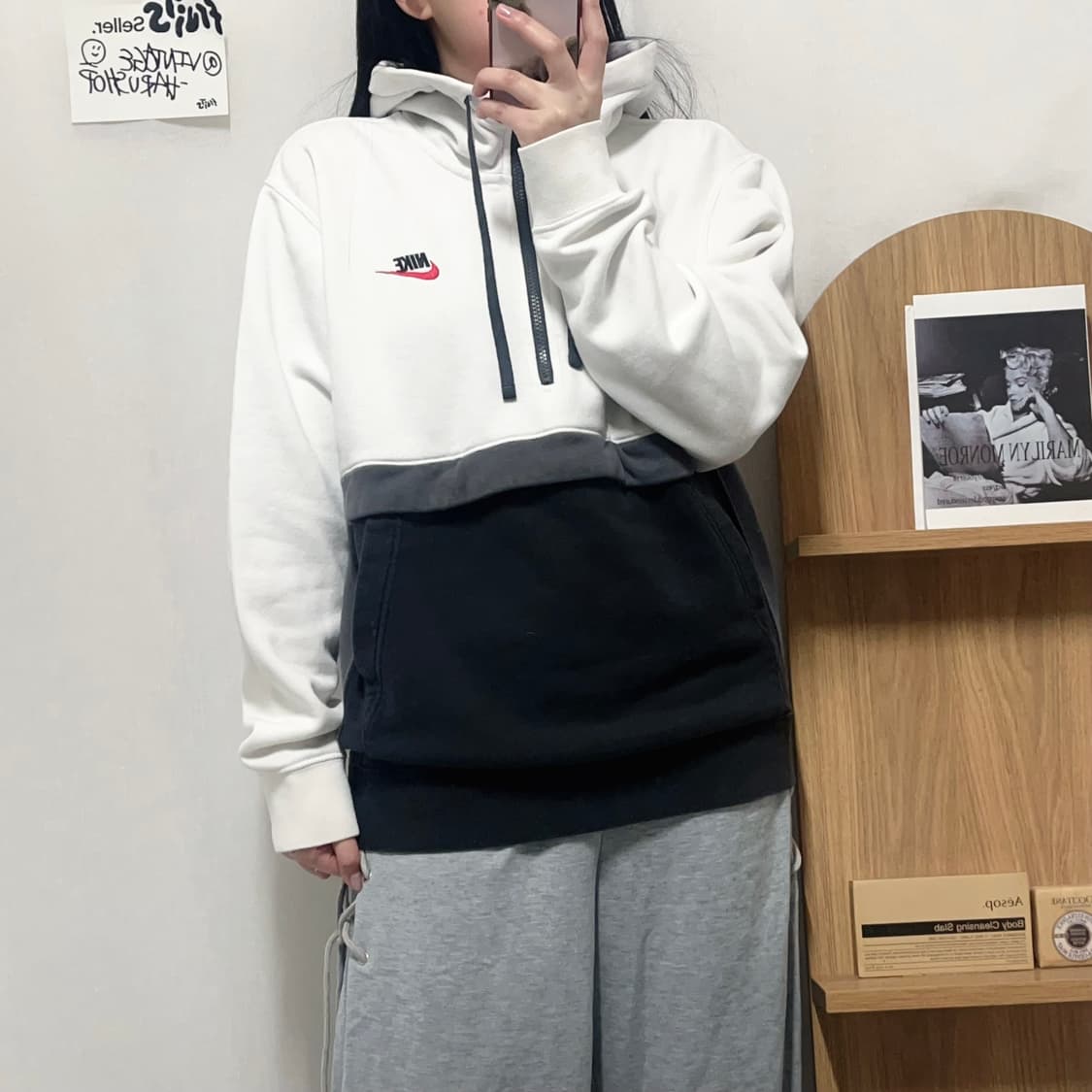 [정품] 나이키 화이트배색 푸츄라 후드티 [ L ] 상품이미지2