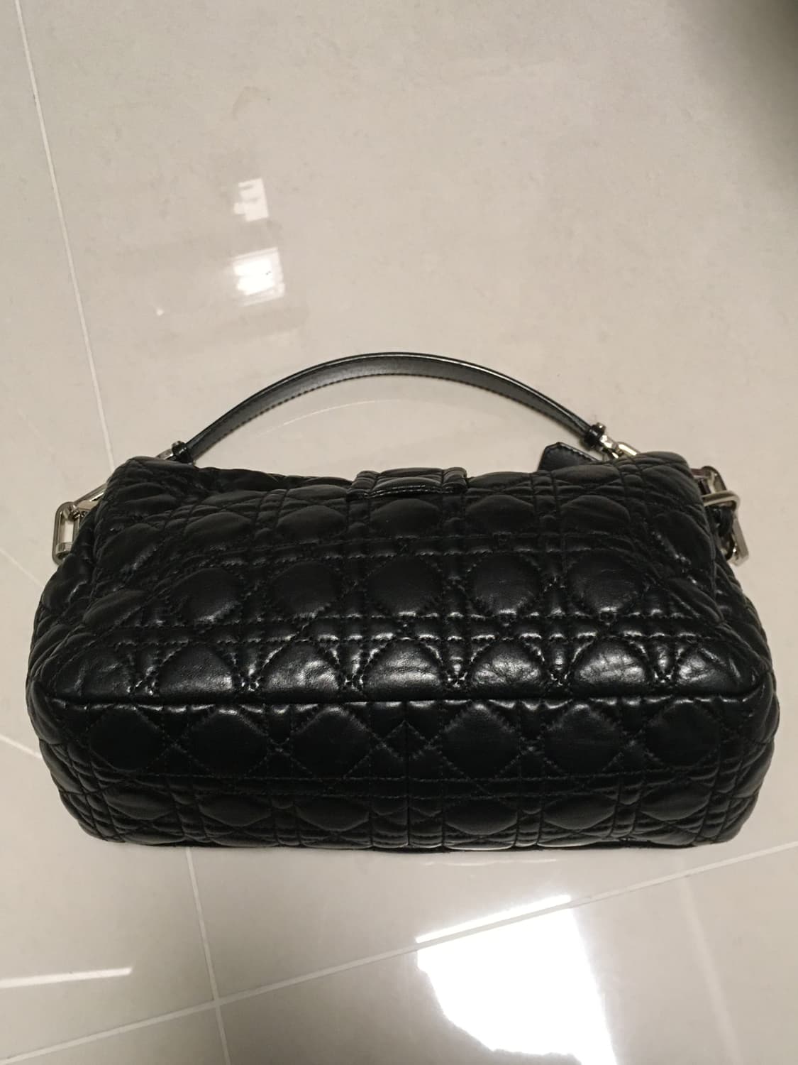 디올 까나쥬백 숄더백 상품이미지4