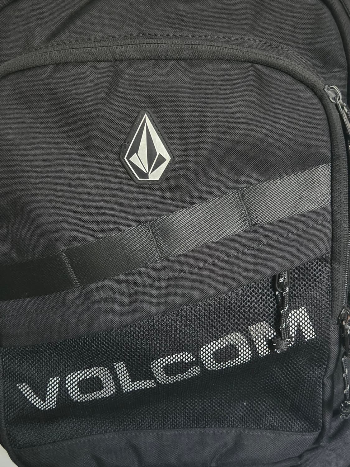 VOLCOM 볼컴 블랙 백팩 상품이미지3