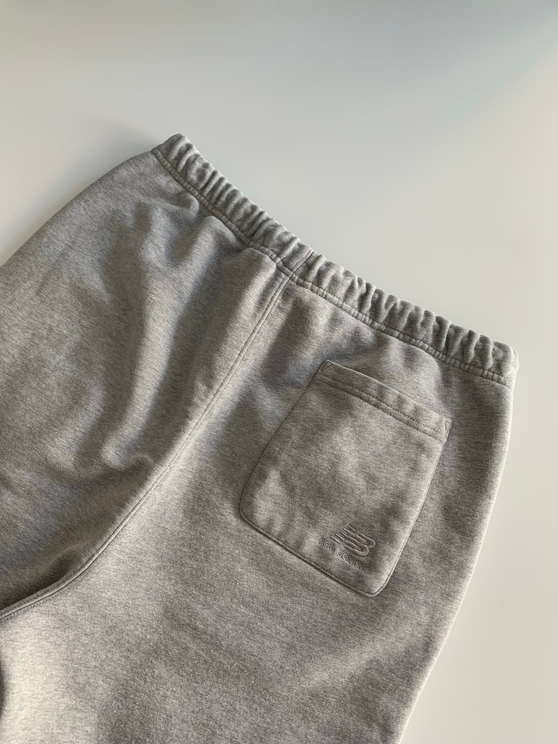 뉴발란스 스웨트 반바지 상품이미지3