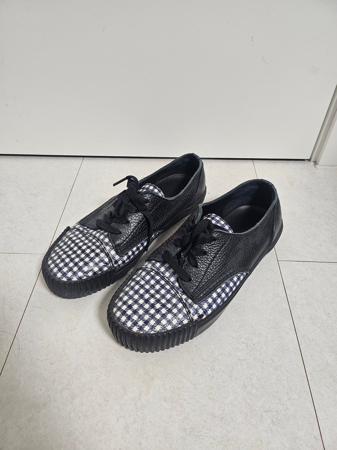 알렉산더 왕 Alexander Wang 스니커즈
 상품이미지1