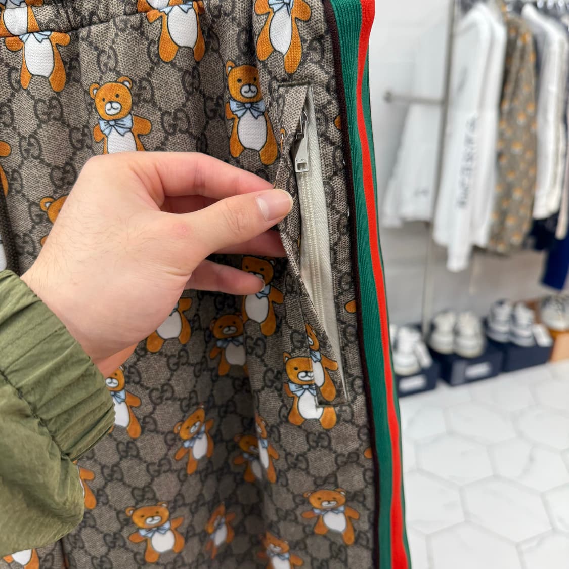 [백화점판/M] 구찌 버뮤다 반바지 상품이미지5