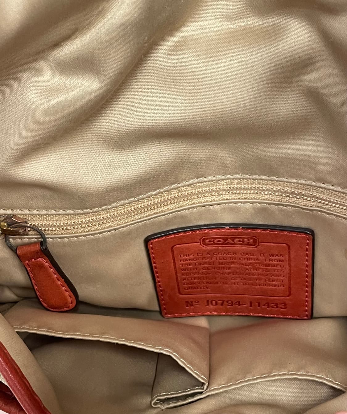 📍코치 빈티지 크로스백 상품이미지4