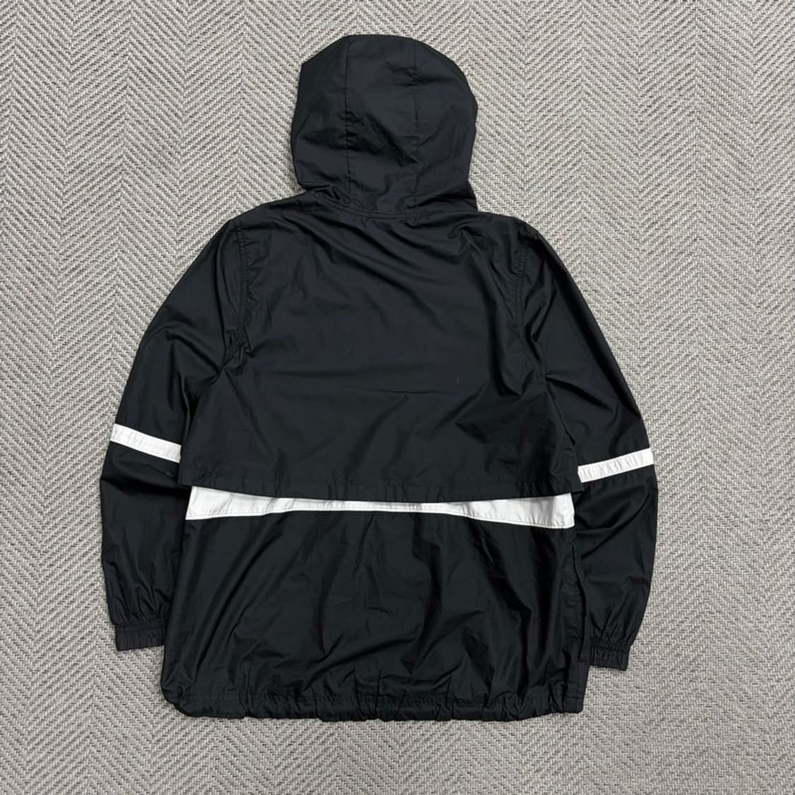 나이키 베이직 로고 바람막이 v1835 상품이미지2