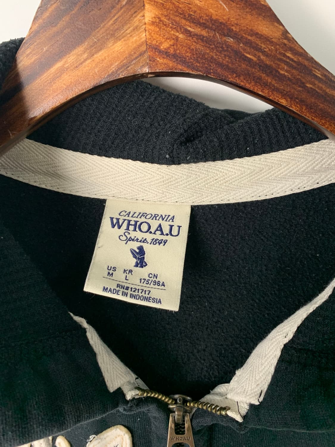 후아유 y2k 와투케 블랙 후드집업 상품이미지6