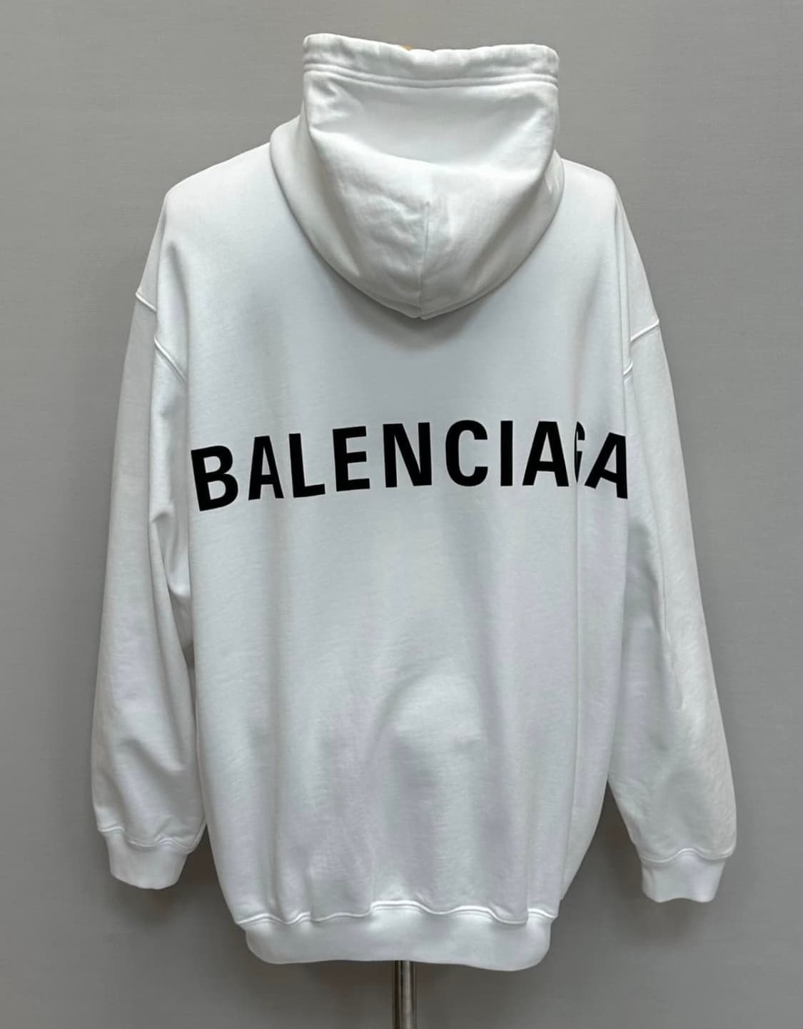 발렌시아가 백로고 후드티 상품이미지1
