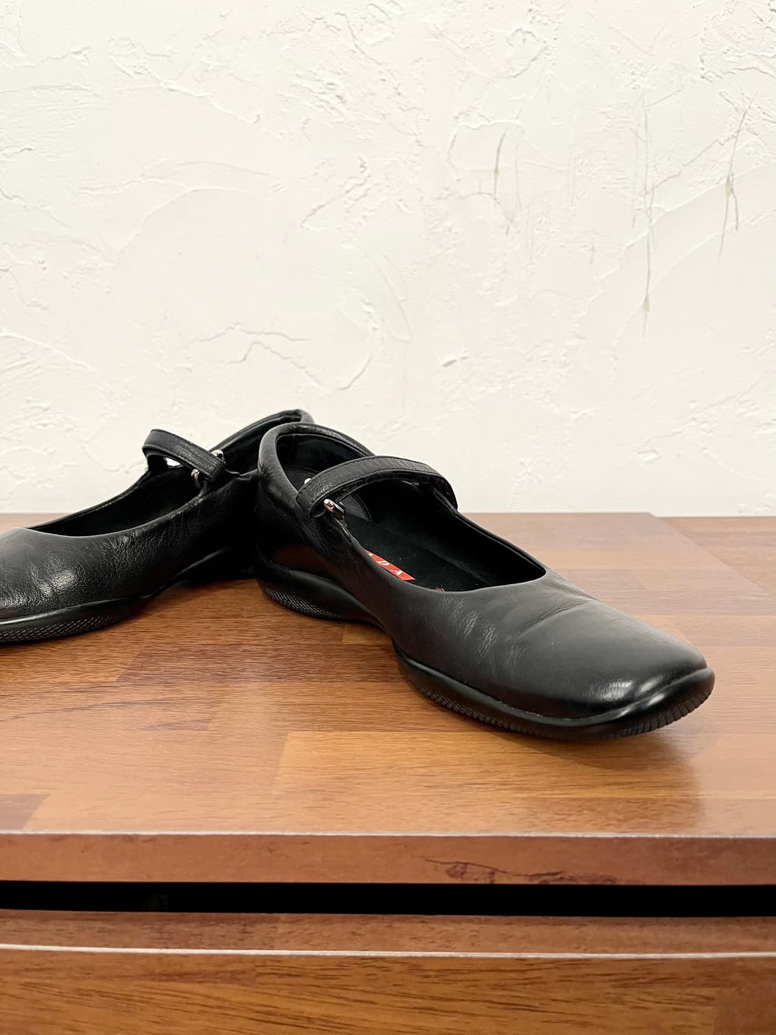 프라다 스포츠 레더 메리제인 플랫 상품이미지2