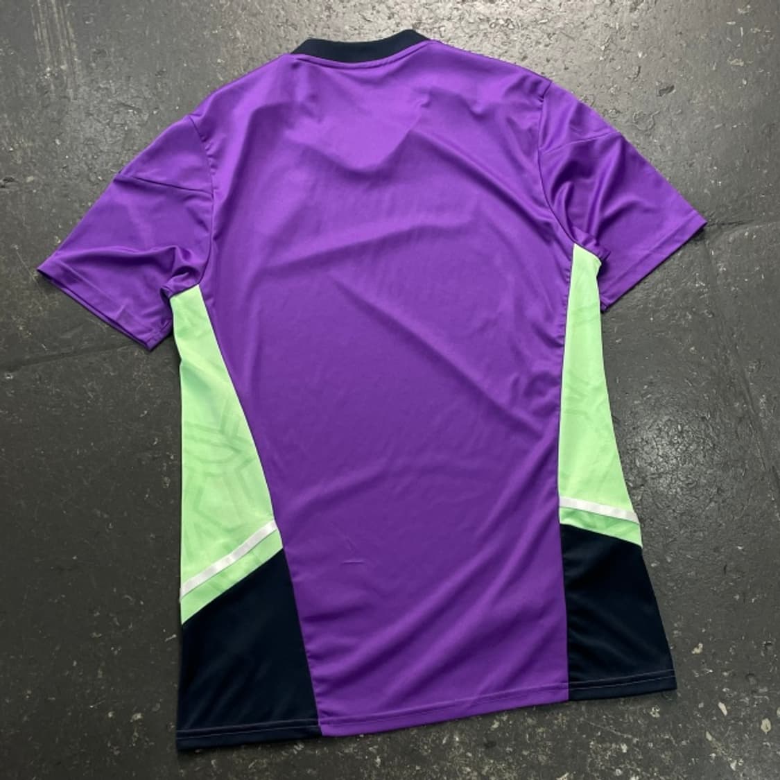 105 아디다스 레알마드리드 콘디보 22 트레이닝 져지 상품이미지5