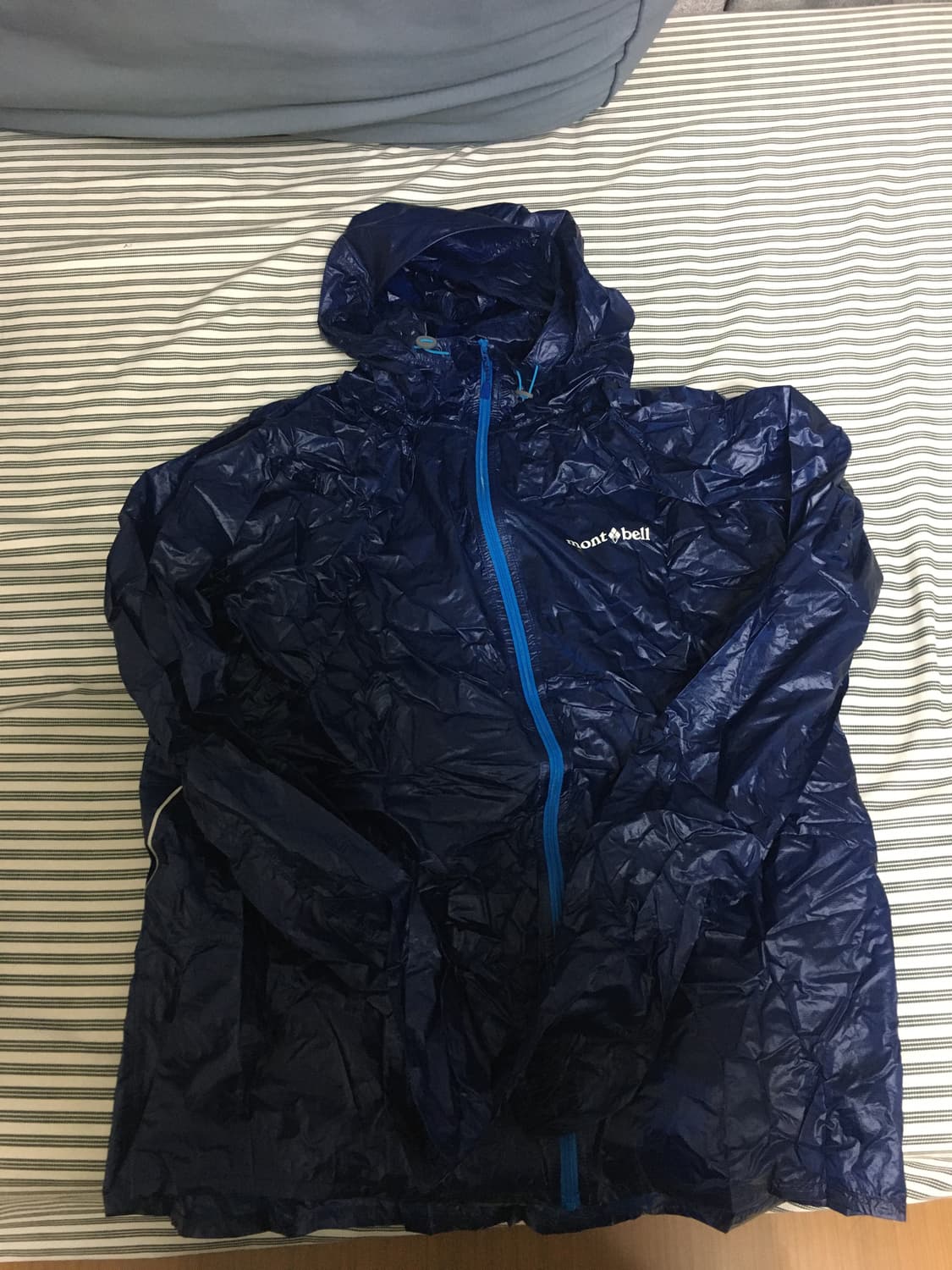 몽벨 바람막이 상품이미지1