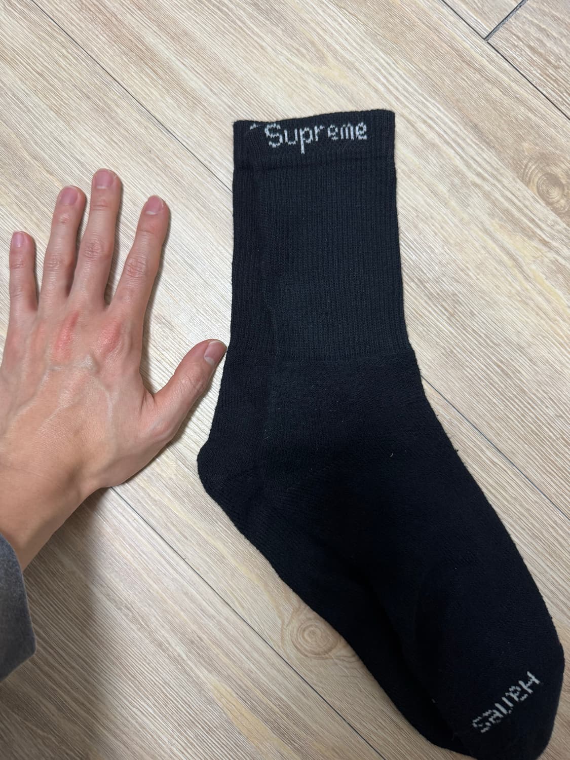 슈프림 하네스 양말 상품이미지2