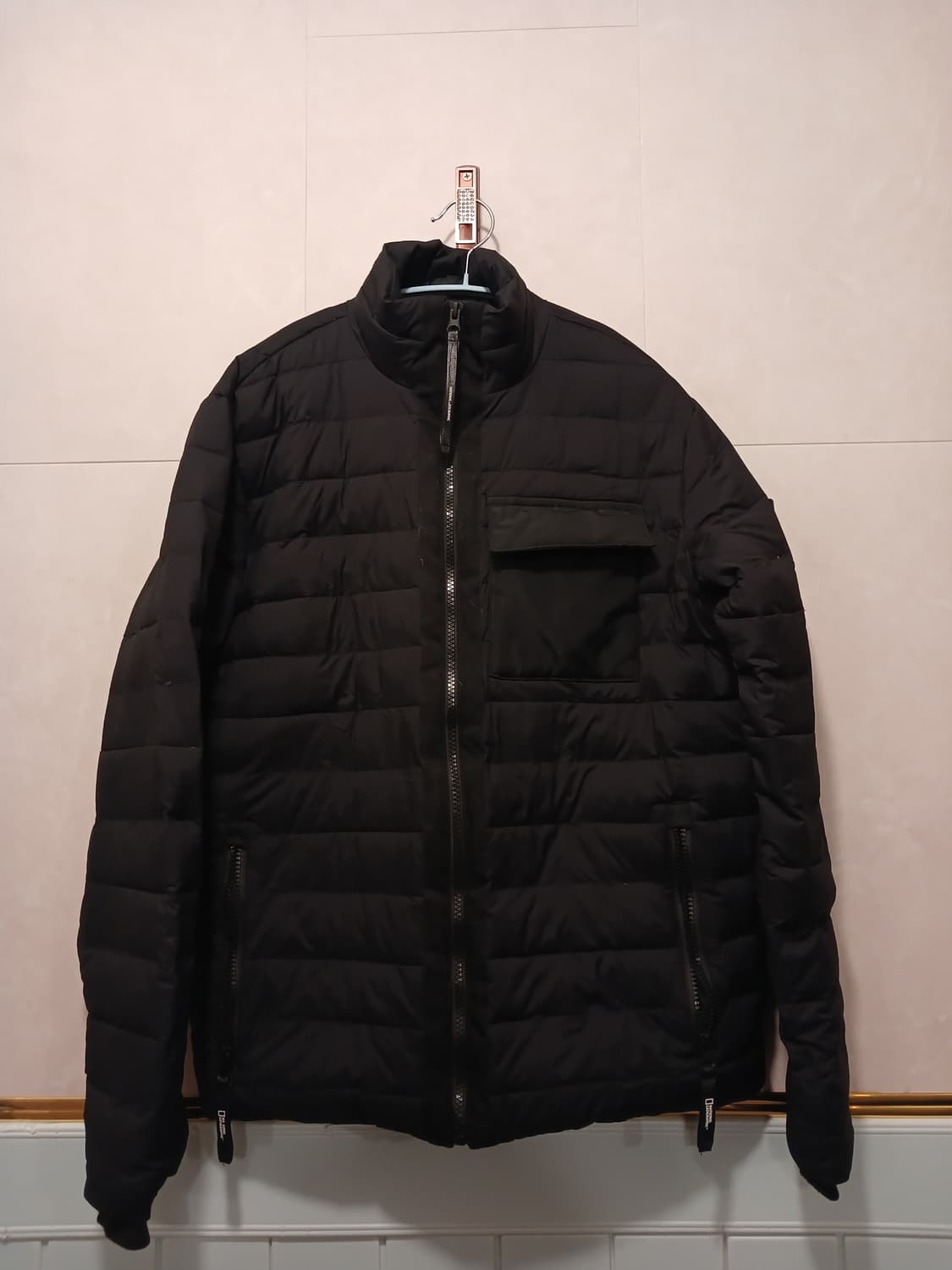 내셔널지오그래픽 정품 여성 경량패딩 90 (S) 사이즈 상품이미지1