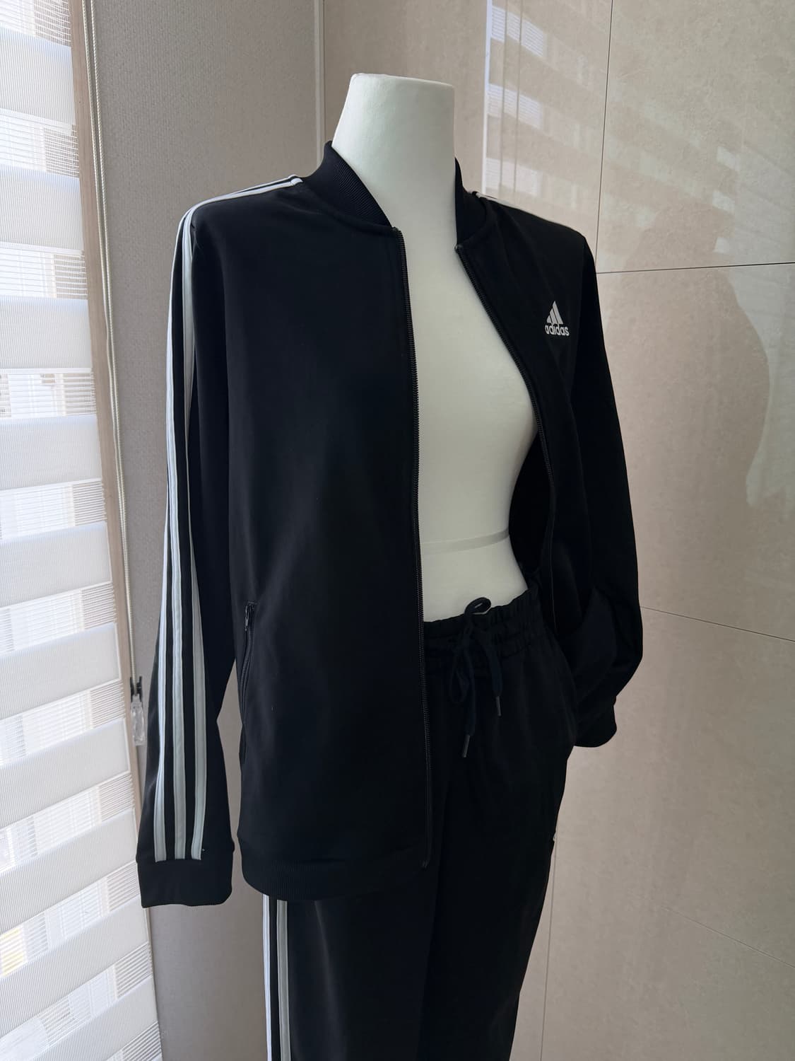 아디다스 블랙 져지,트레이닝 세트 M 상품이미지2