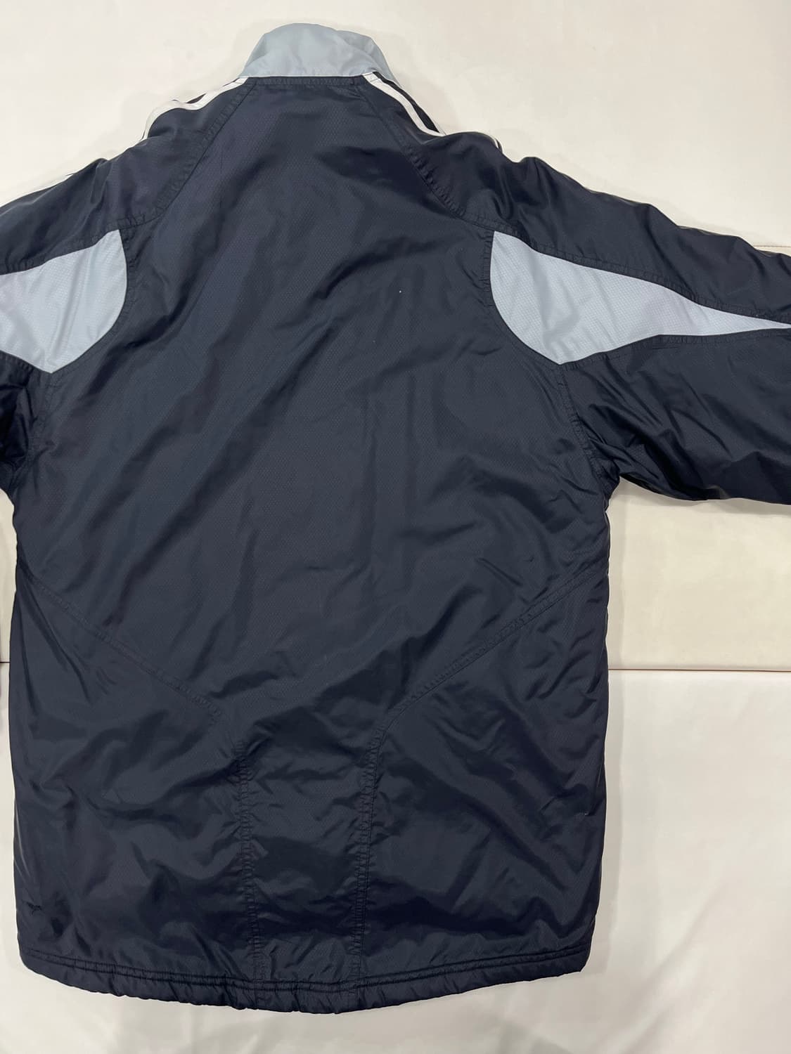 아디다스 레알 마드리드 CF 벤치 재킷 상품이미지8