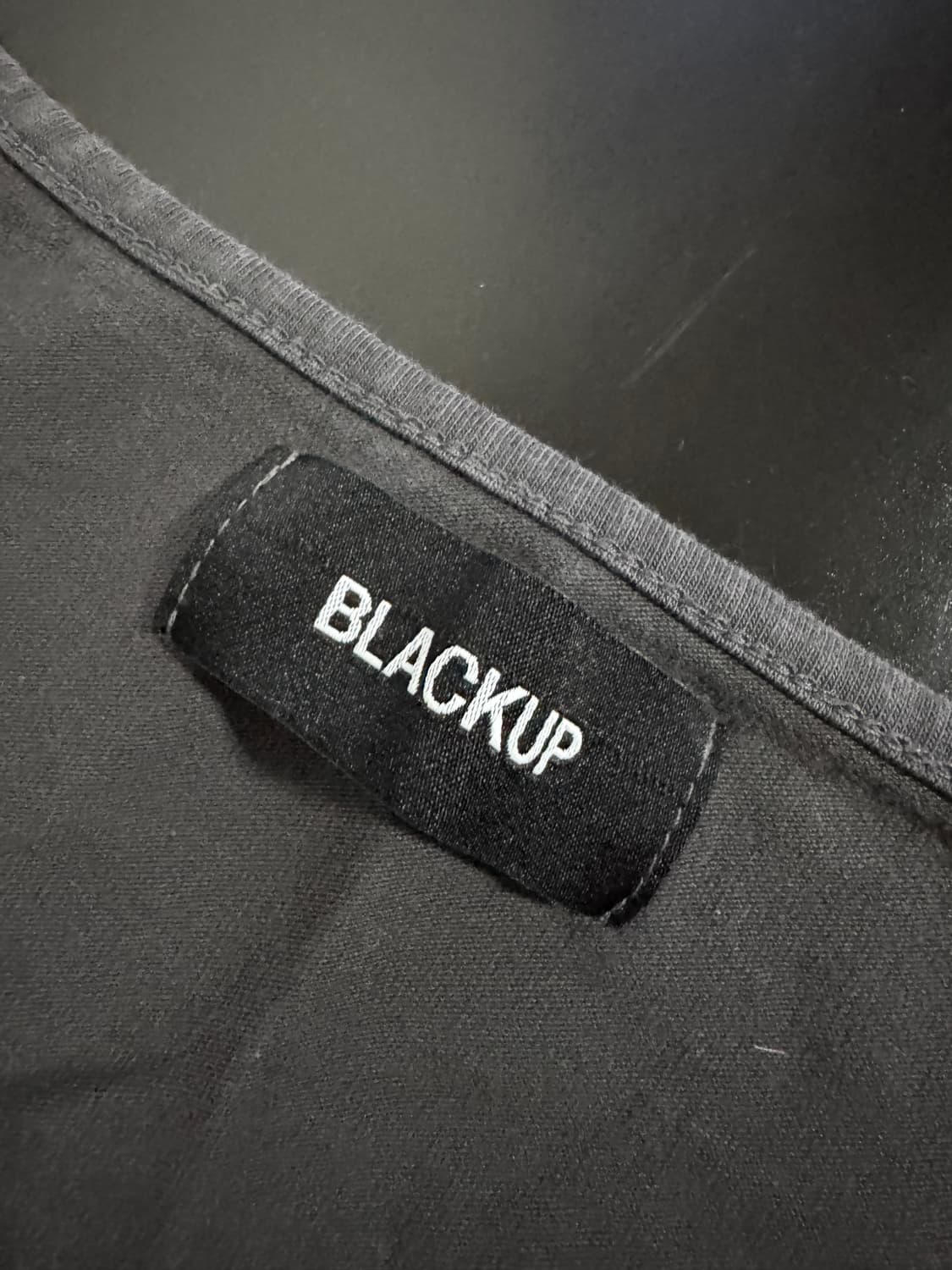 여성 블랙업 레빌리 스퀘어넥 긴팔 크롭 티셔츠 F 그레이 상품이미지4