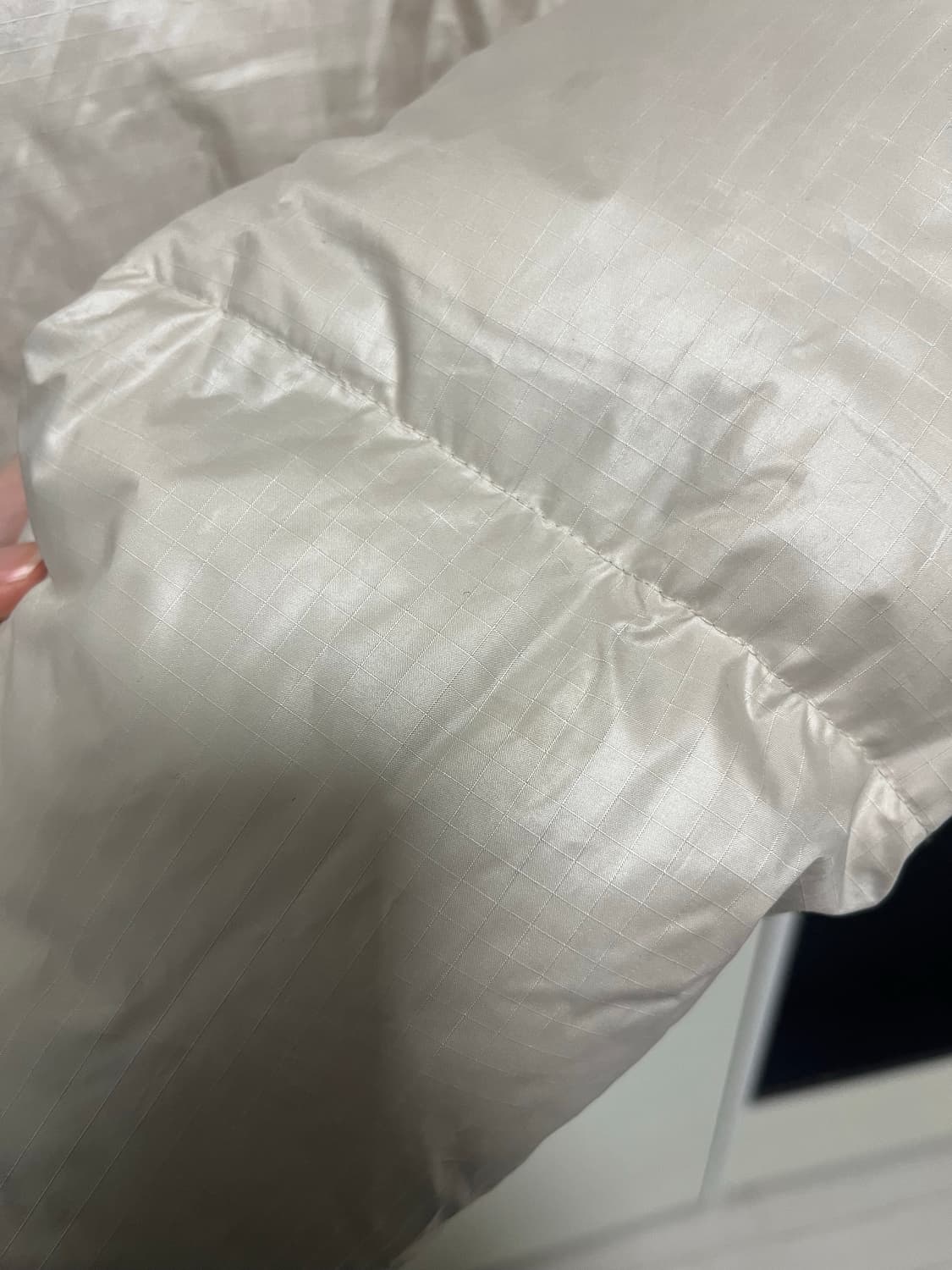 노스페이스 노벨티 화이트 라벨 노벨티 눕시 다운 자켓 크림 베이지 상품이미지5