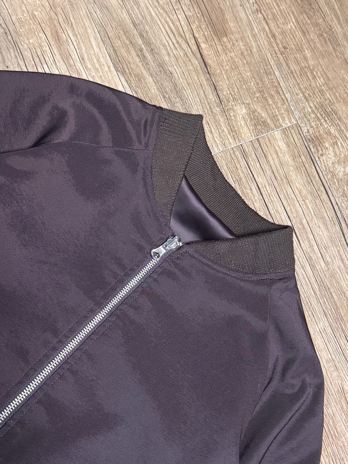 치크 다크 브라운 리버시블 봄버 자켓 상품이미지6