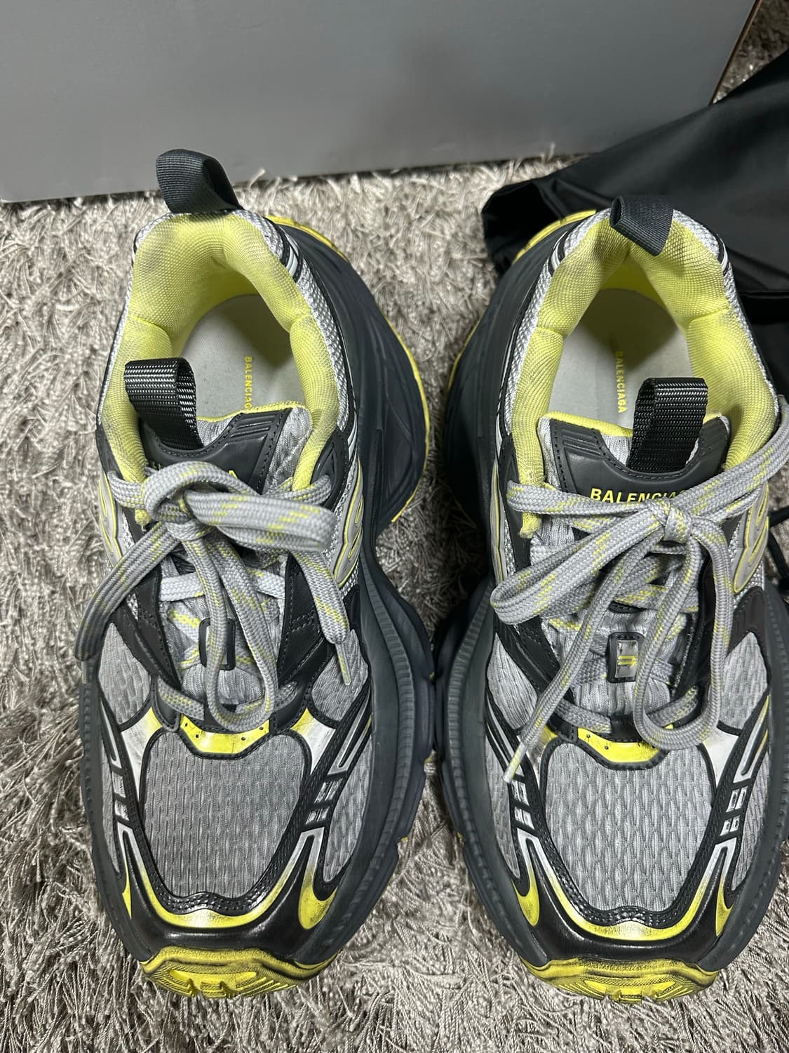 [42] 발렌시아가 10XL 그레이 옐로우 / 회노 상품이미지1