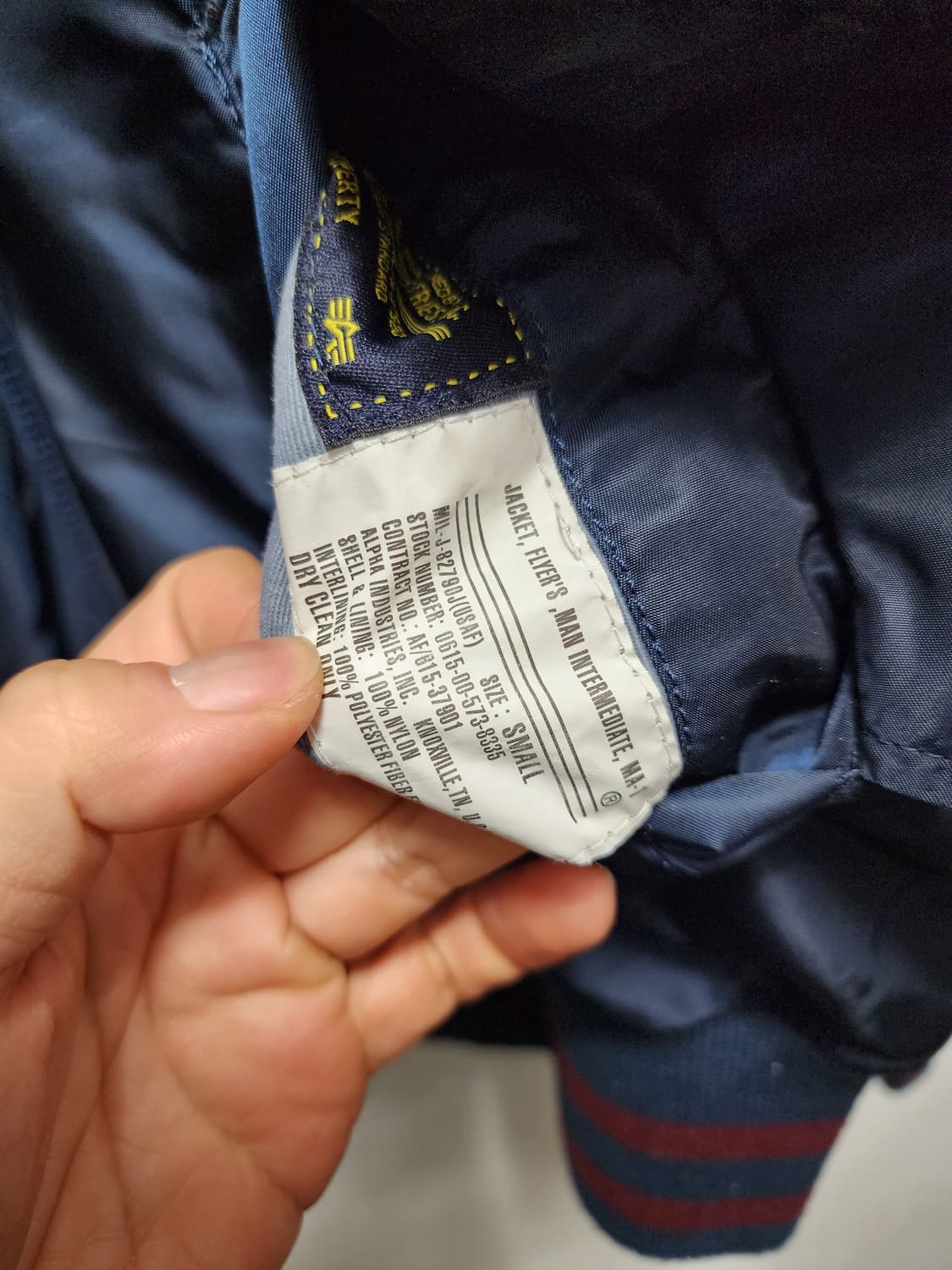 알파인더스트리 MA-1 봄버 항공점퍼  상품이미지9