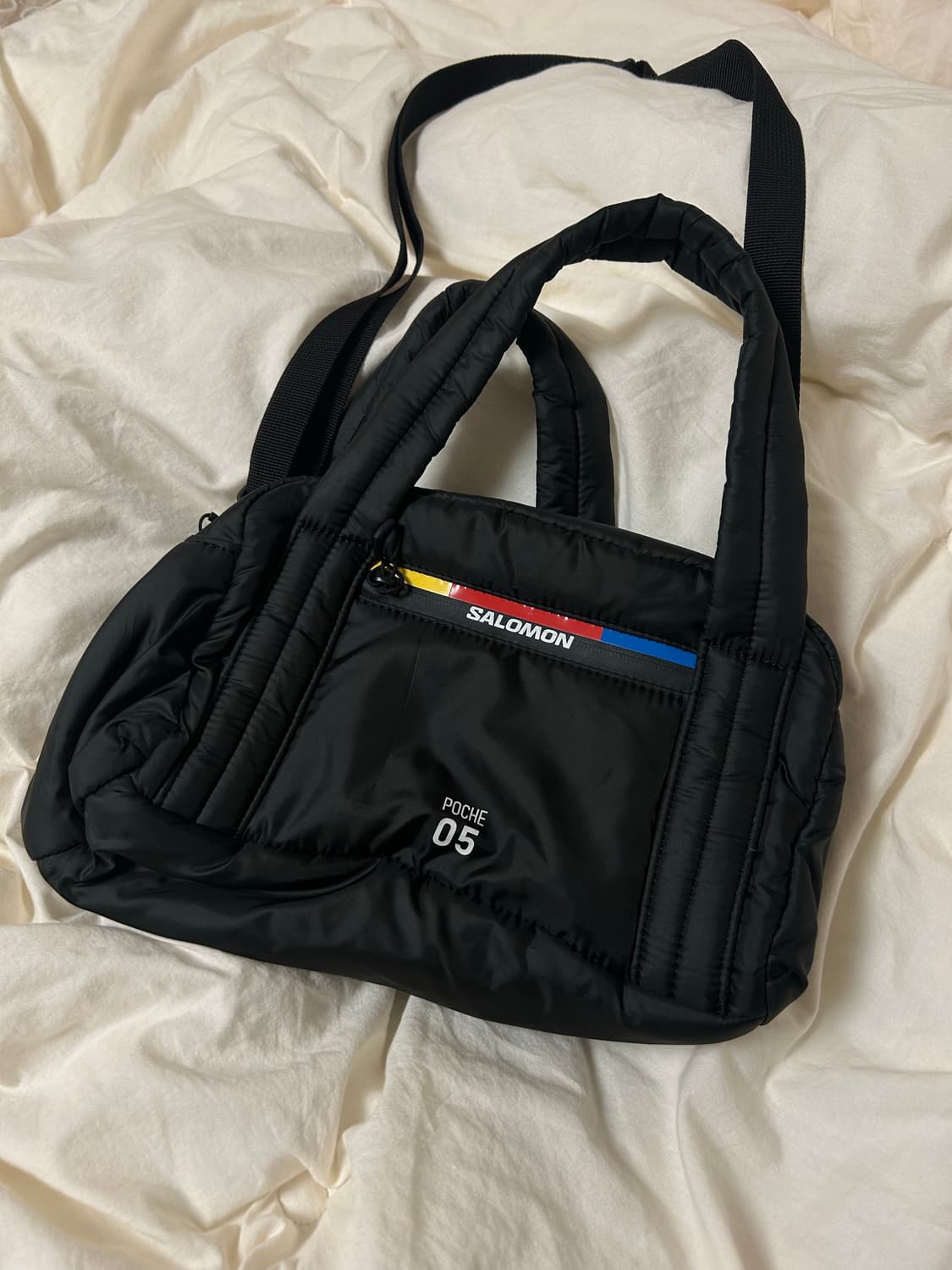 살로몬 포쉬 패딩 토트백 상품이미지1
