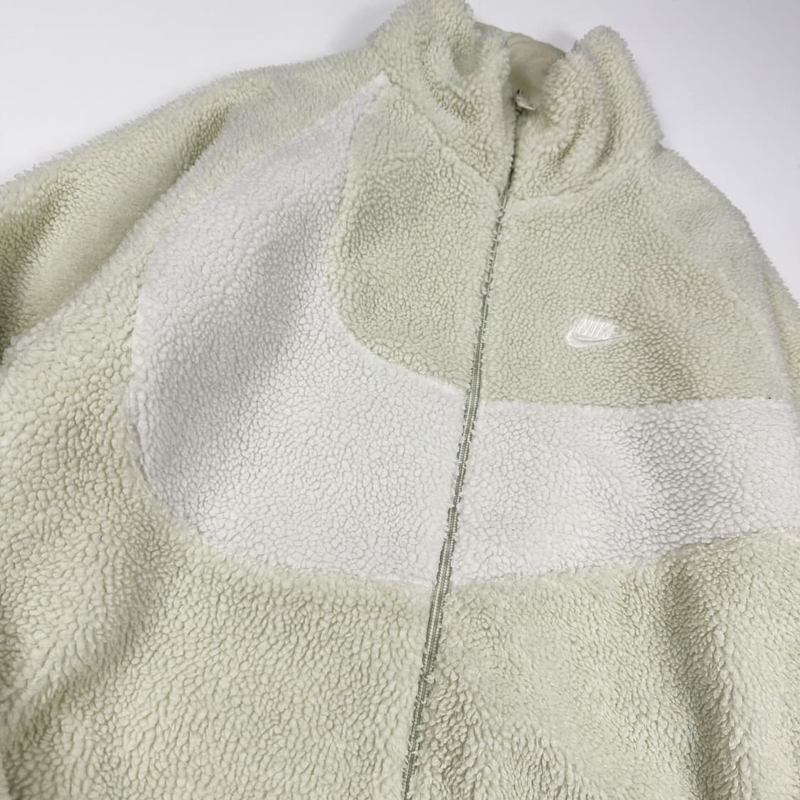 나이키 빅스우시 리버시블 아이보리 후리스 자켓 (L) 상품이미지4