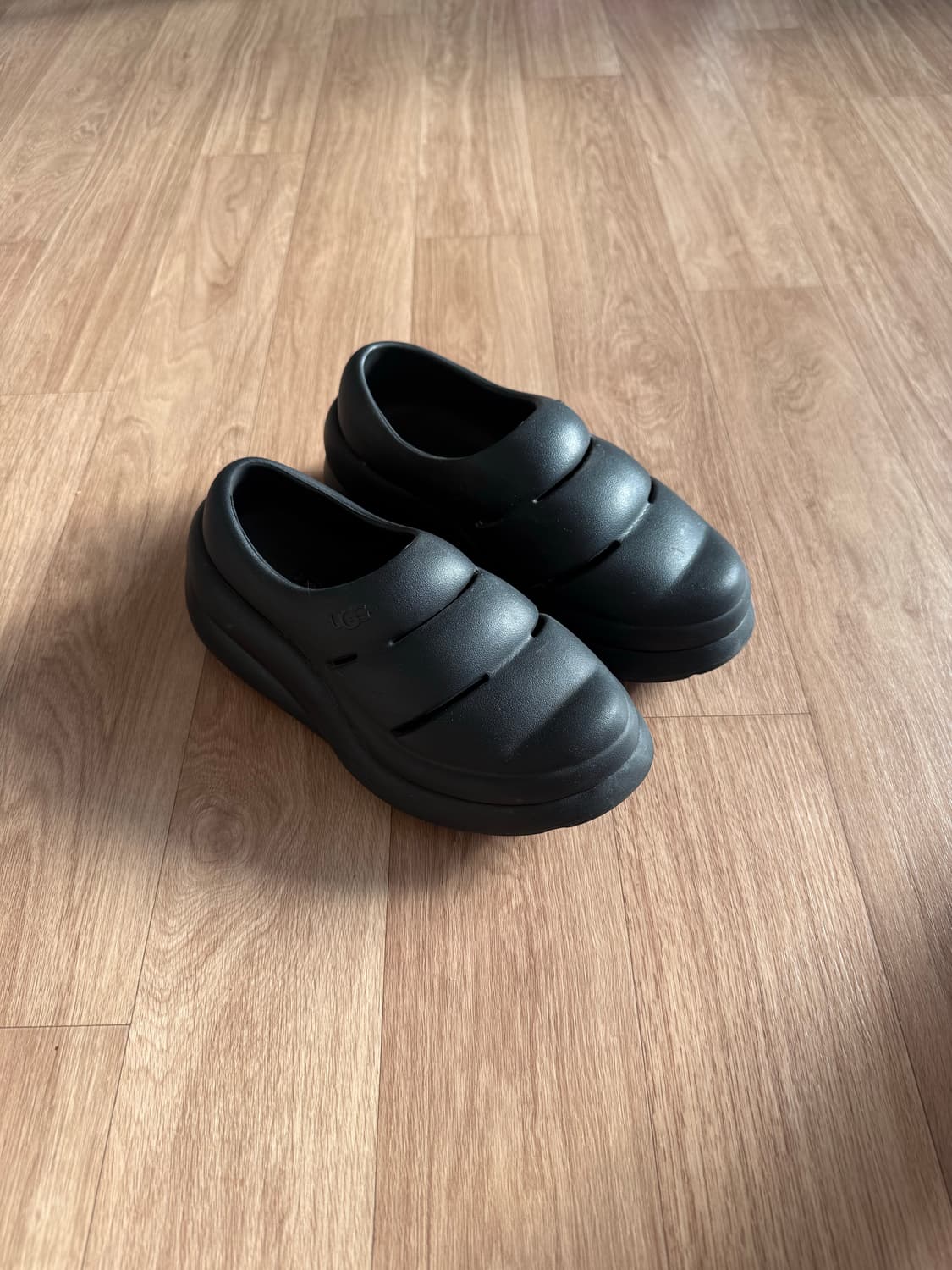 어그 슬립온 36 상품이미지1