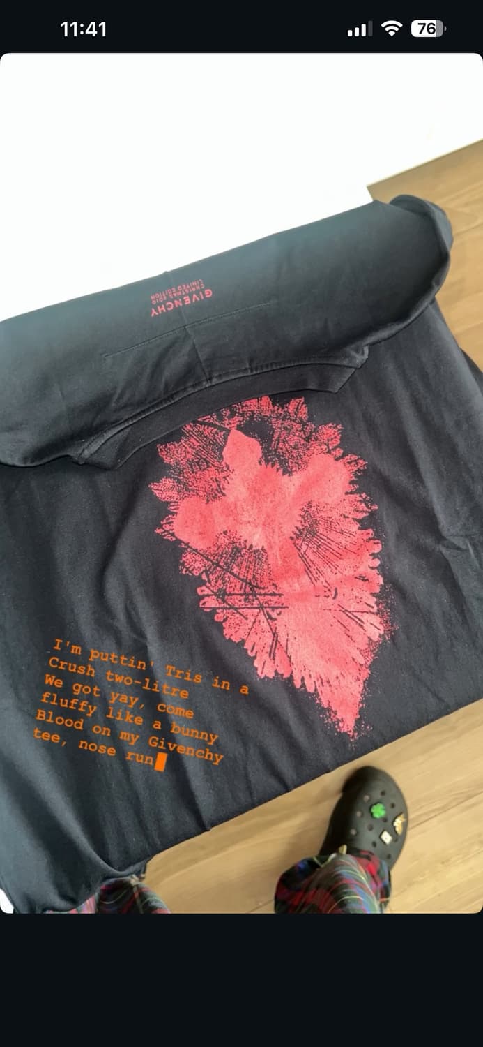 givenchy 11ss red cross star limited tee 상품이미지1