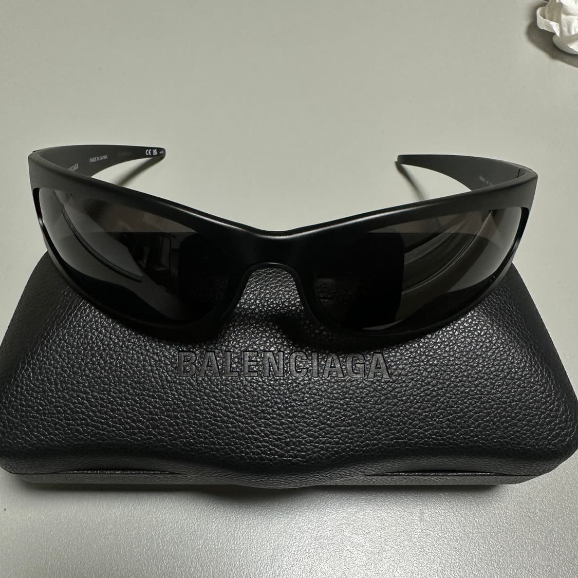 발렌시아가 리버스 엑스팬더 2.0 선글라스 상품이미지1