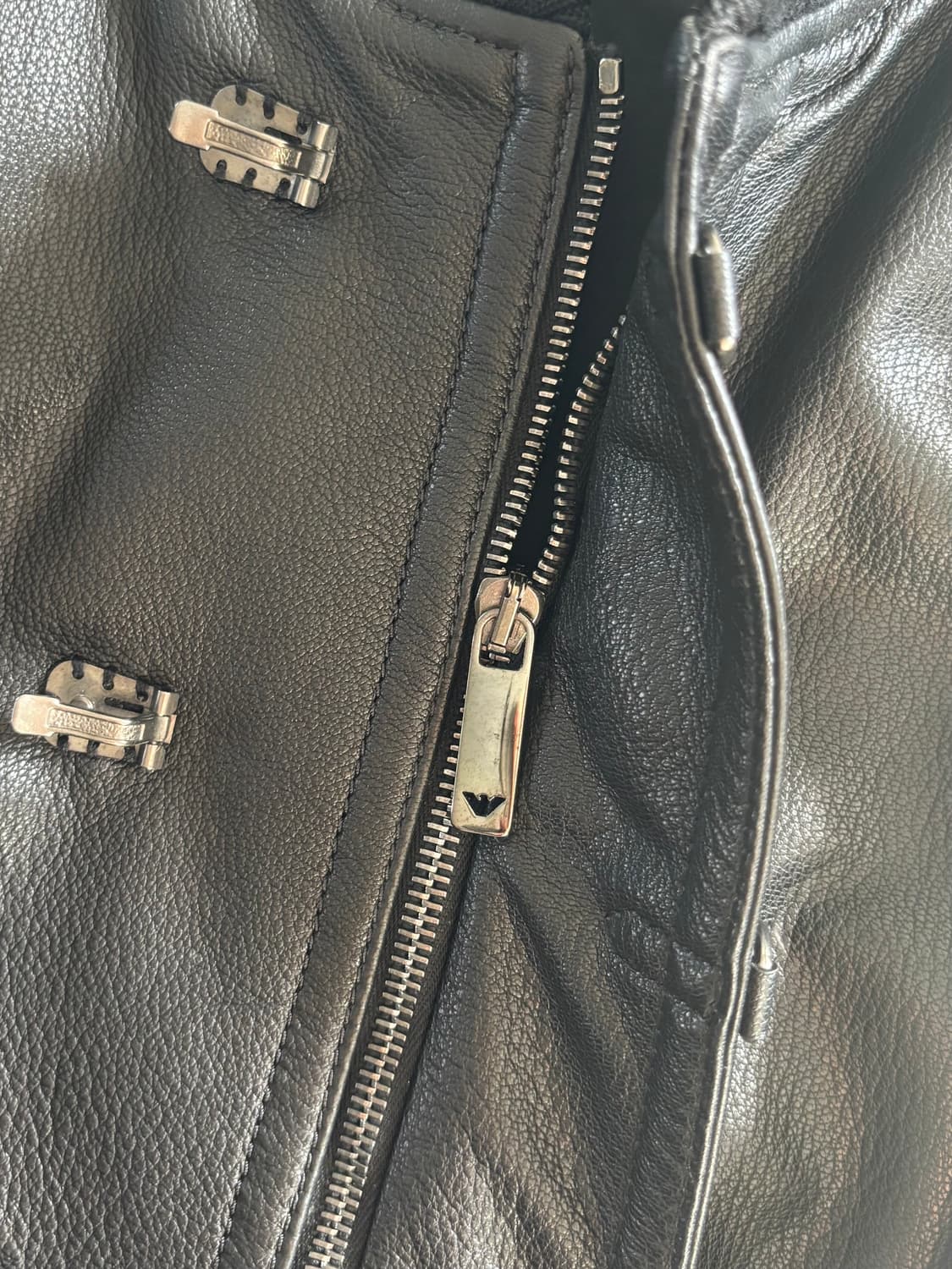 Emporio Armani 엠포리오 아르마니 블랙 레더 자켓 상품이미지7