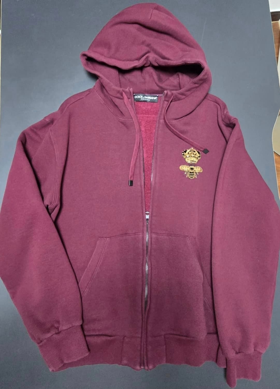 Dolce & Gabbana Burgundy Bee Crown Embro 상품이미지2