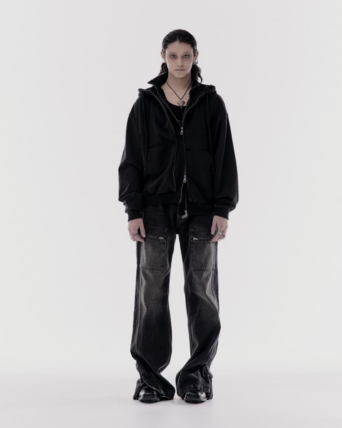 CARGO POCKET DENIM JEANS BLACK 상품이미지1