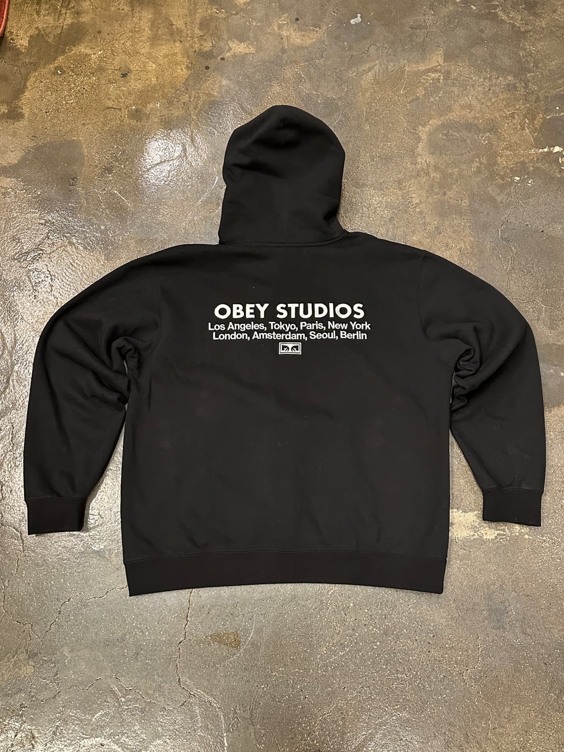 오베이 월드와이드 스튜디오 후드티 XXL 상품이미지2