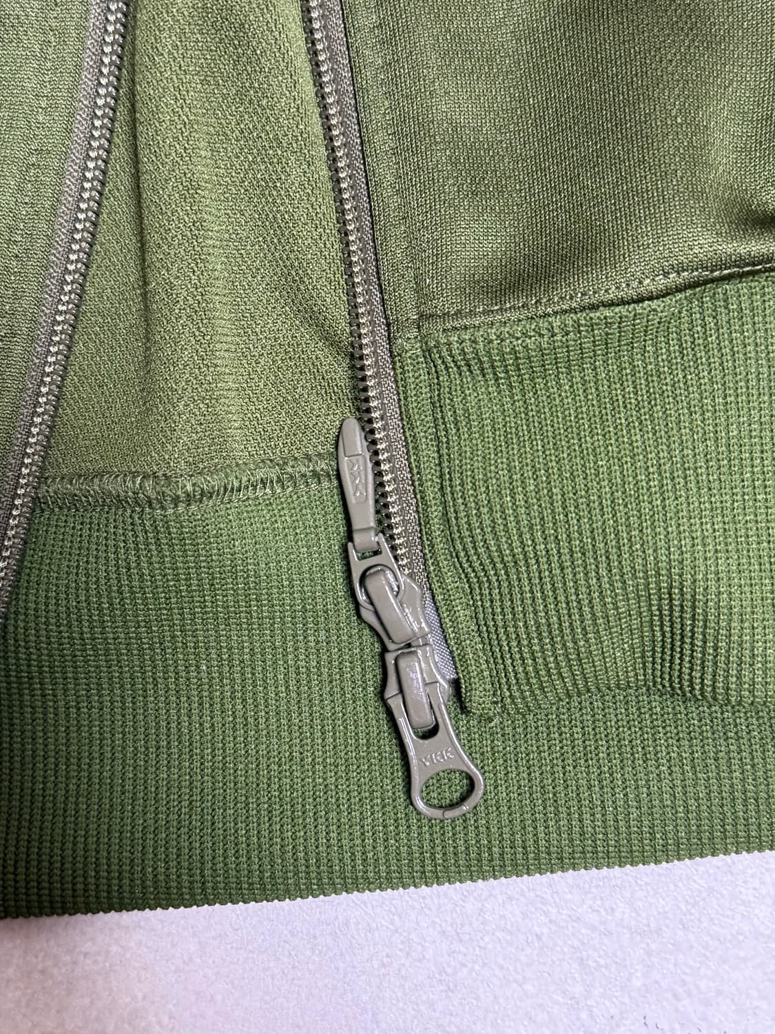 니들스 트랙자켓 올리브 xl  상품이미지3