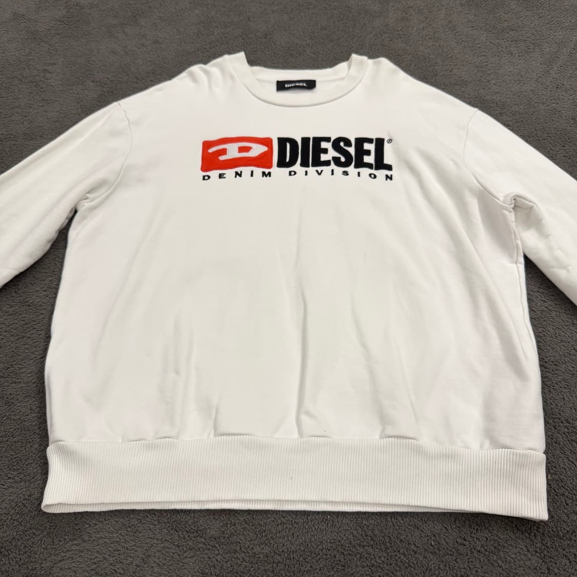 [ 정품/L ] 디젤 빅로고 맨투맨 상품이미지3