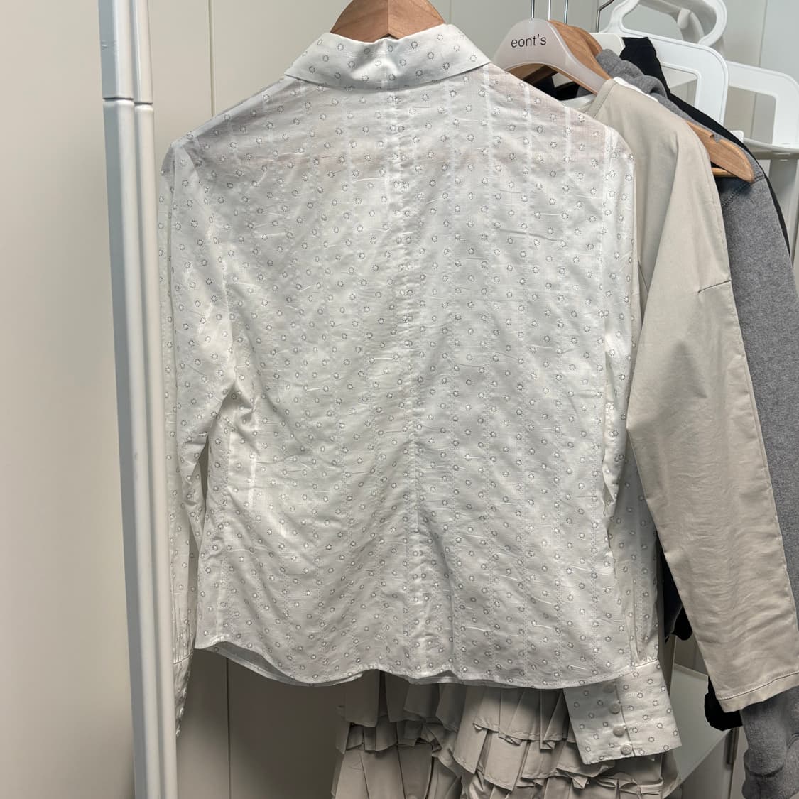 Teak 티크 러플 디테일 블라우스 ruffle detail blouse 상품이미지6