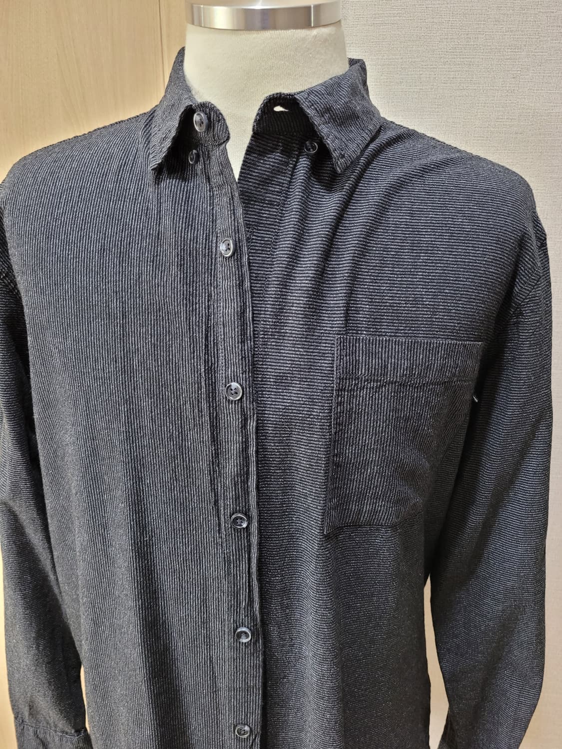 행텐 Hangten 남자 스트라이프 샴브레이 셔츠 105 블랙 상품이미지2