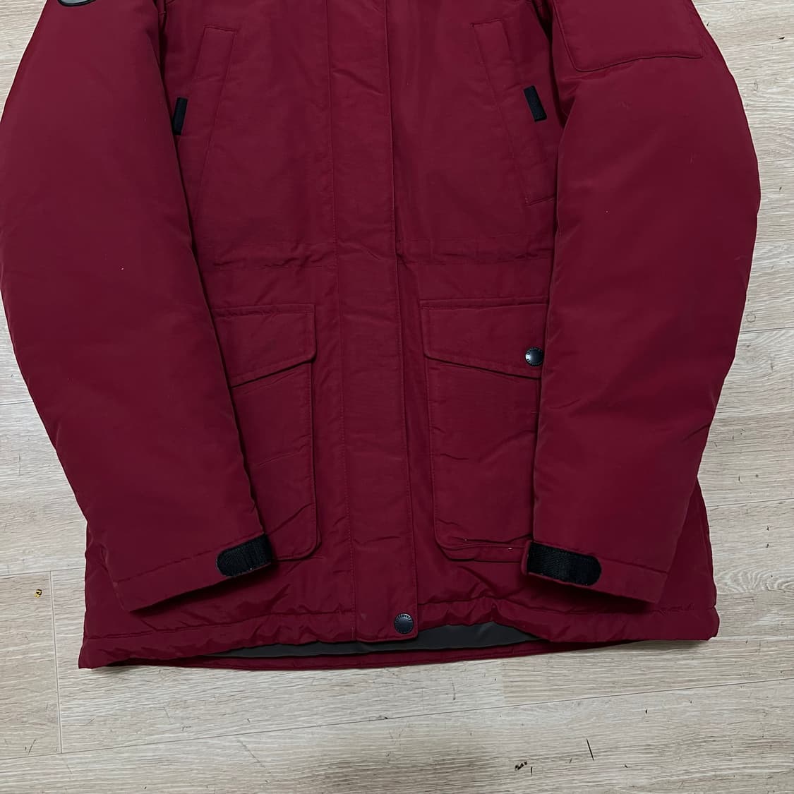 디스커버리 여성 구스다운 후드 사파리 패딩 점퍼 [와인] S/90 상품이미지3