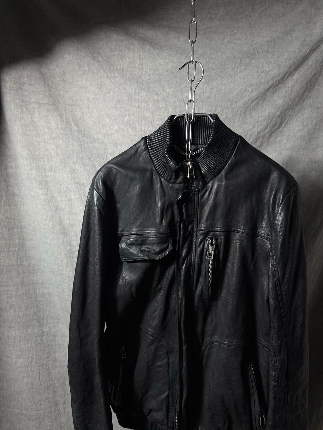 Vintage Black Leather Bomber Jacket 상품이미지3